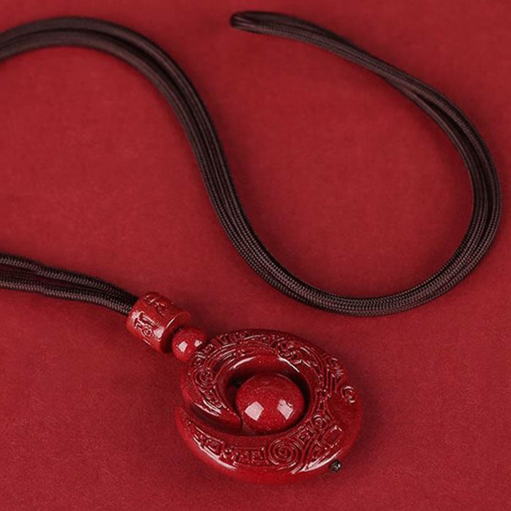 Buddha Stones La fortuna di una persona migliora il design del modello Ciondolo della collana di concentrazione naturale di cinabro