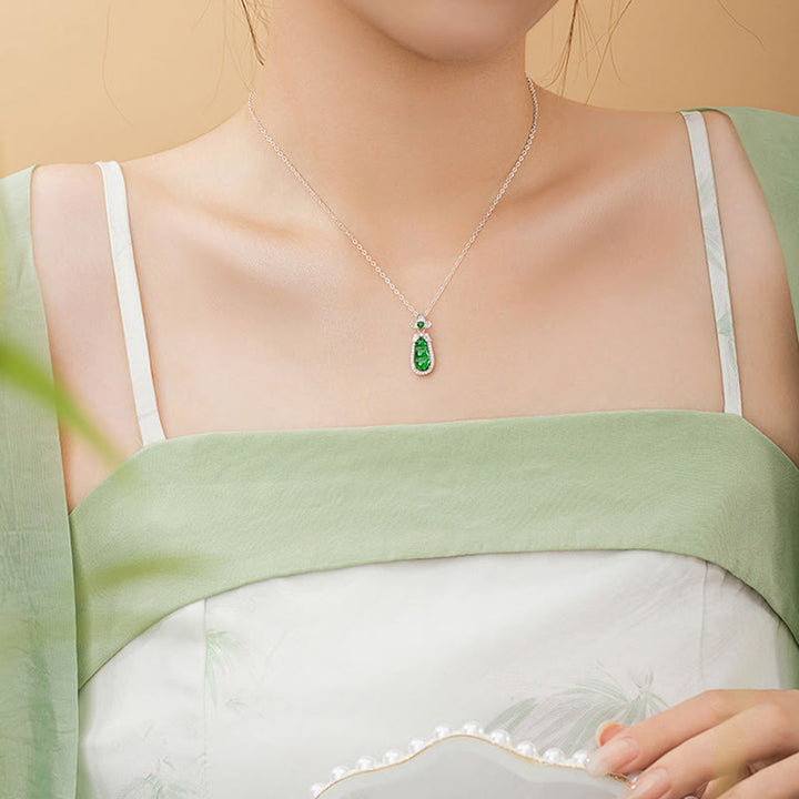 Collana con ciondolo in argento sterling 925 con ciondolo in giada ciano e design a forma di pisello, motivo : Buddha Stones