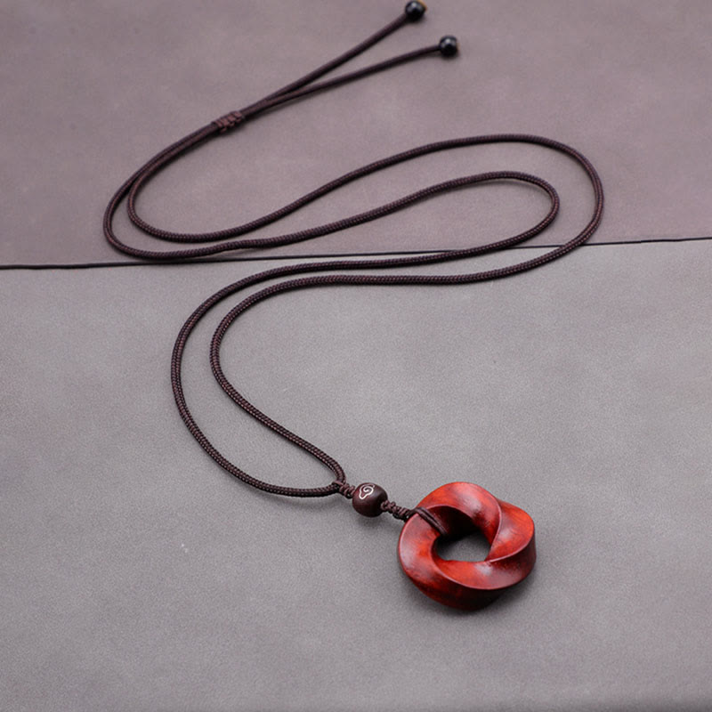 Collana con ciondolo di rilassamento con nuvole di buon auspicio Buddha Stones