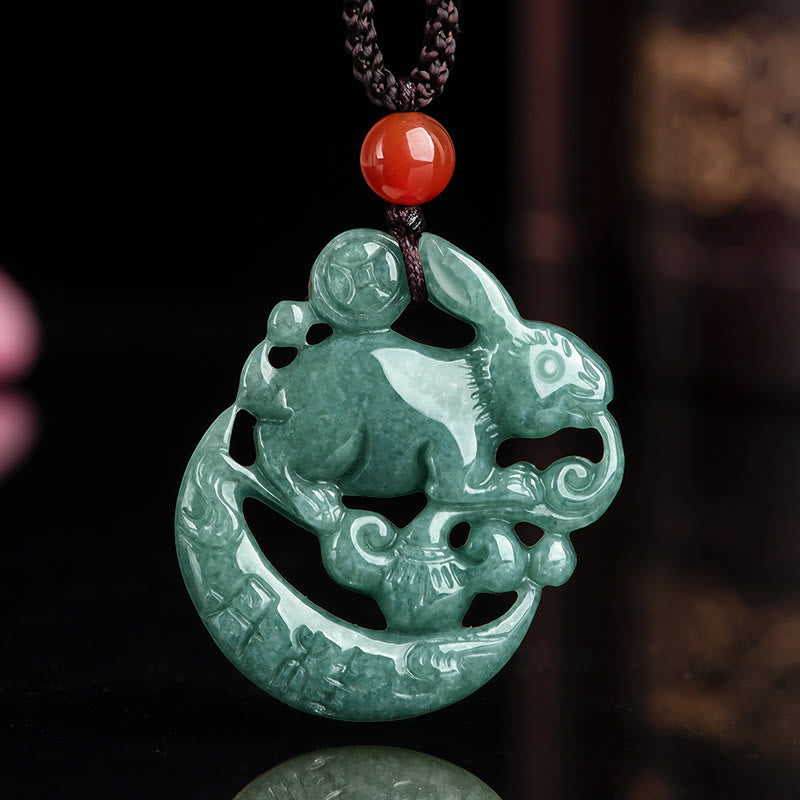 Collana con ciondolo a forma di mezzaluna di giada della fortuna dell'anno del coniglio