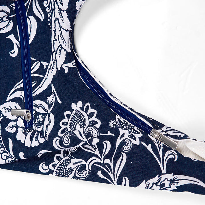 Borsa a tracolla in cotone con motivo a fiori blu navy e bianco Buddha Stones