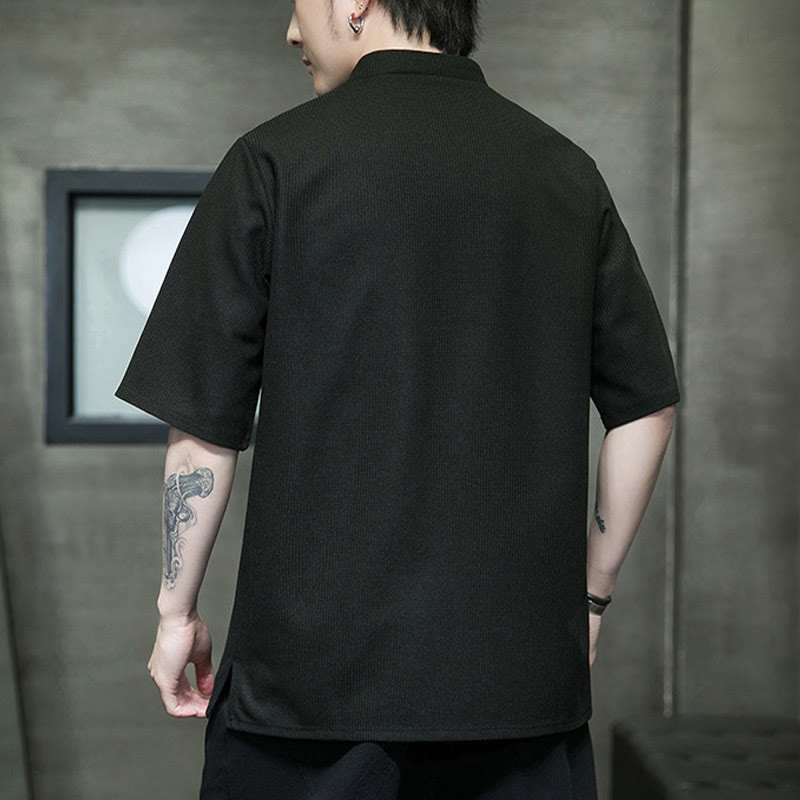 Camicia a maniche corte da uomo con ricamo a forma di libellula, foglia, bottone e rana Buddha Stones