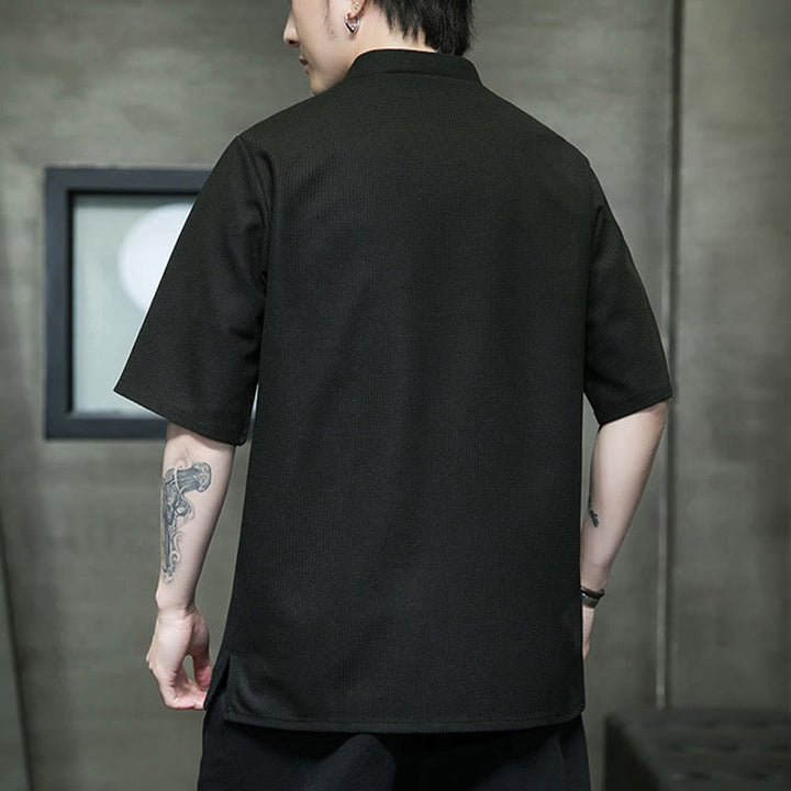 Camicia a maniche corte da uomo con ricamo a forma di libellula, foglia, bottone e rana Buddha Stones