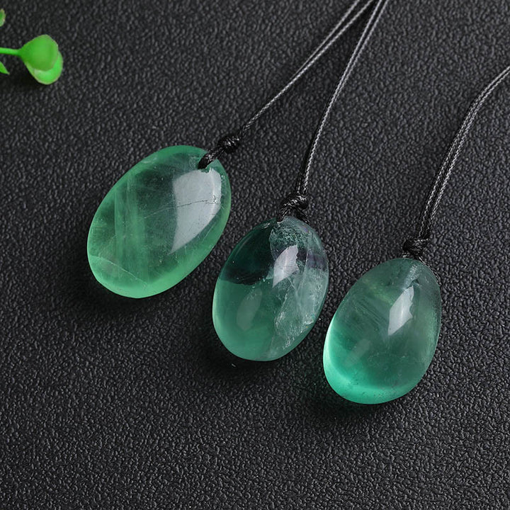 Collana con ciondolo di fluorite verde Buddha Stones Power - image 2