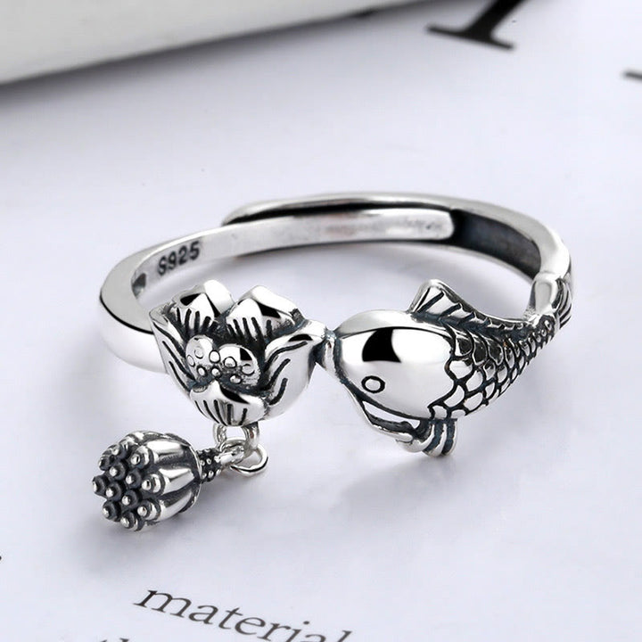 Anello di successo con fiore di loto e pesce koi in argento sterling 925 Buddha Stones