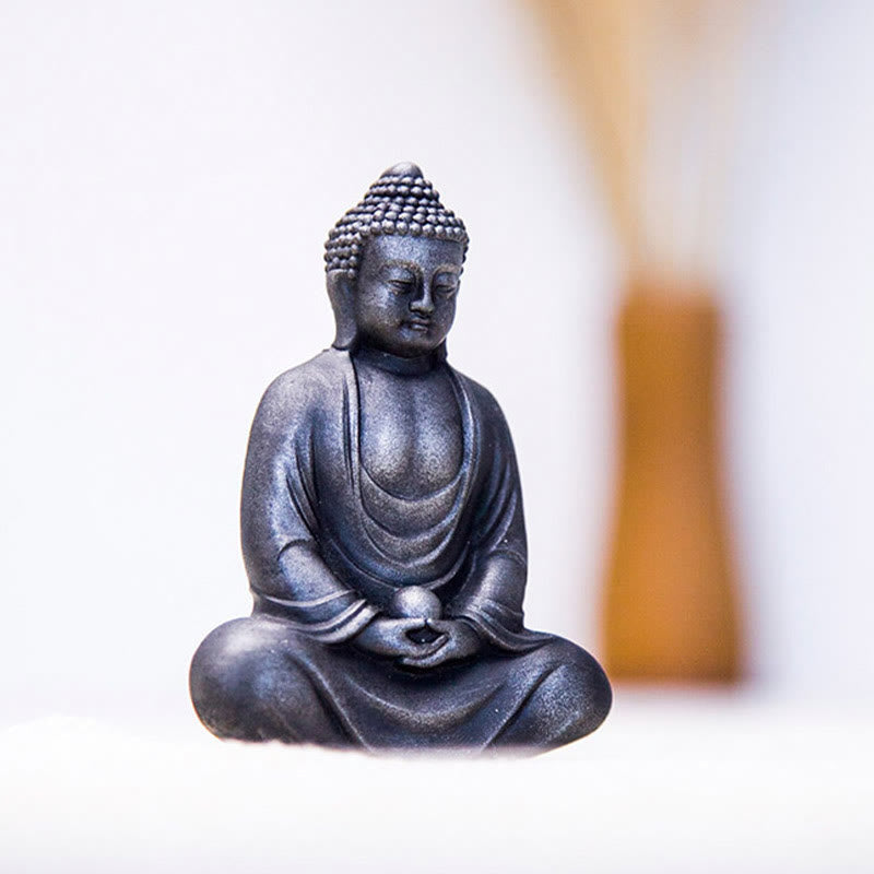 Buddha Stones Buddha tibetano in meditazione Statua in resina fusa ruggine polvere di ferro Decorazione della serenità