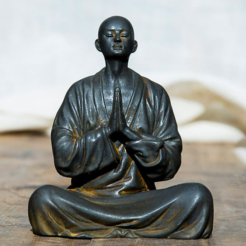 Buddha Stones Meditazione Monaco Preghiera Polvere di Ferro Ruggine Statua Resina Decorazione per la Casa