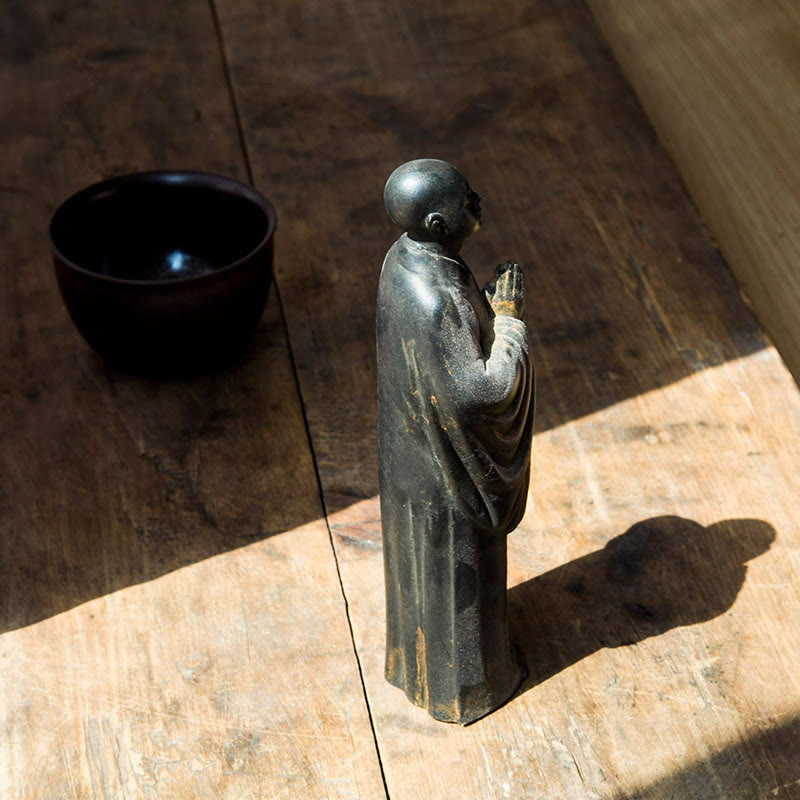 Buddha Stones Meditazione Monaco Preghiera Polvere di Ferro Ruggine Statua Resina Decorazione per la Casa