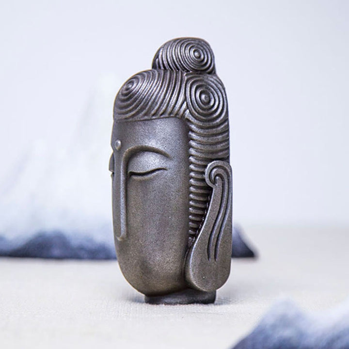 Buddha Stones Occhi Chiusi Buddha in Meditazione Statua in Resina Ruggine Polvere di Ferro Decorazione per la Casa