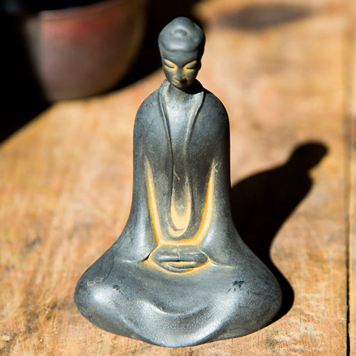 Buddha Stones Fatto a Mano Buddha Sakyamuni Polvere di Ferro Ruggine Statua in Resina Decorazione per la Casa