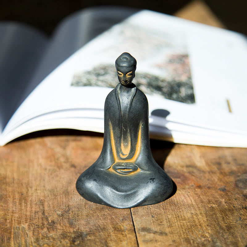 Buddha Stones Fatto a Mano Buddha Sakyamuni Polvere di Ferro Ruggine Statua in Resina Decorazione per la Casa