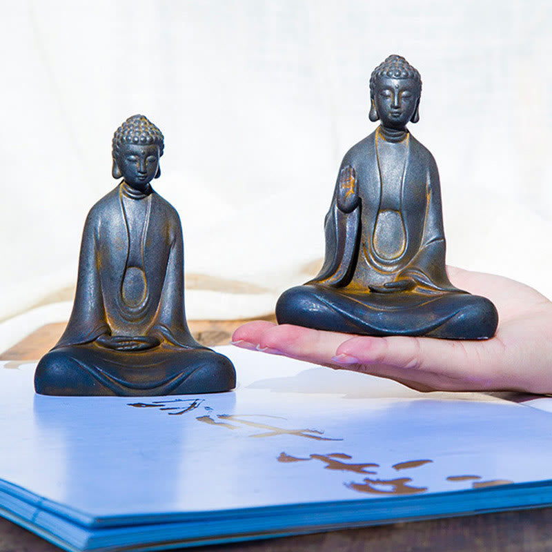 Buddha Stones Meditazione fatta a mano Buddha Sakyamuni Polvere di ferro Ruggine Statua in resina Decorazione