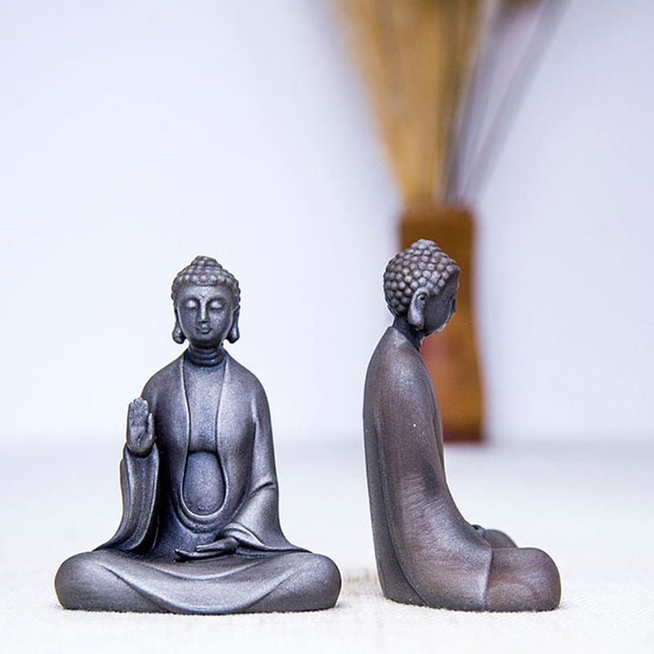 Buddha Stones Meditazione fatta a mano Buddha Sakyamuni Polvere di ferro Ruggine Statua in resina Decorazione