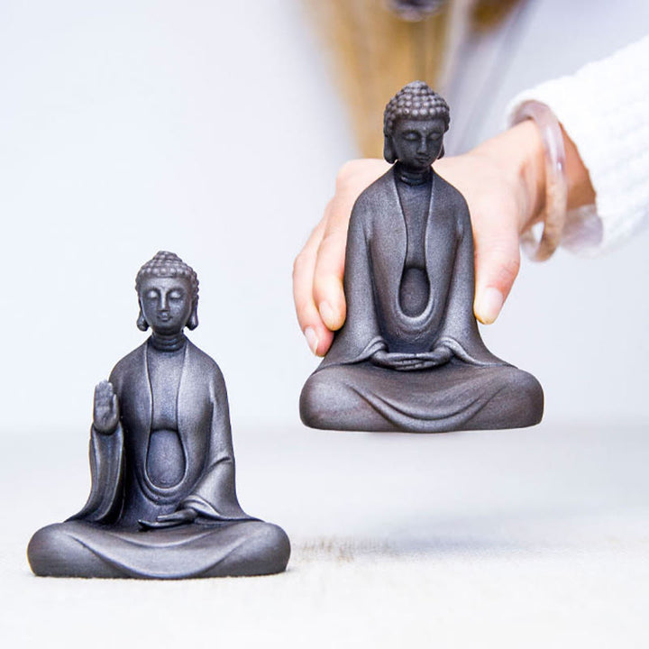 Buddha Stones Meditazione fatta a mano Buddha Sakyamuni Polvere di ferro Ruggine Statua in resina Decorazione