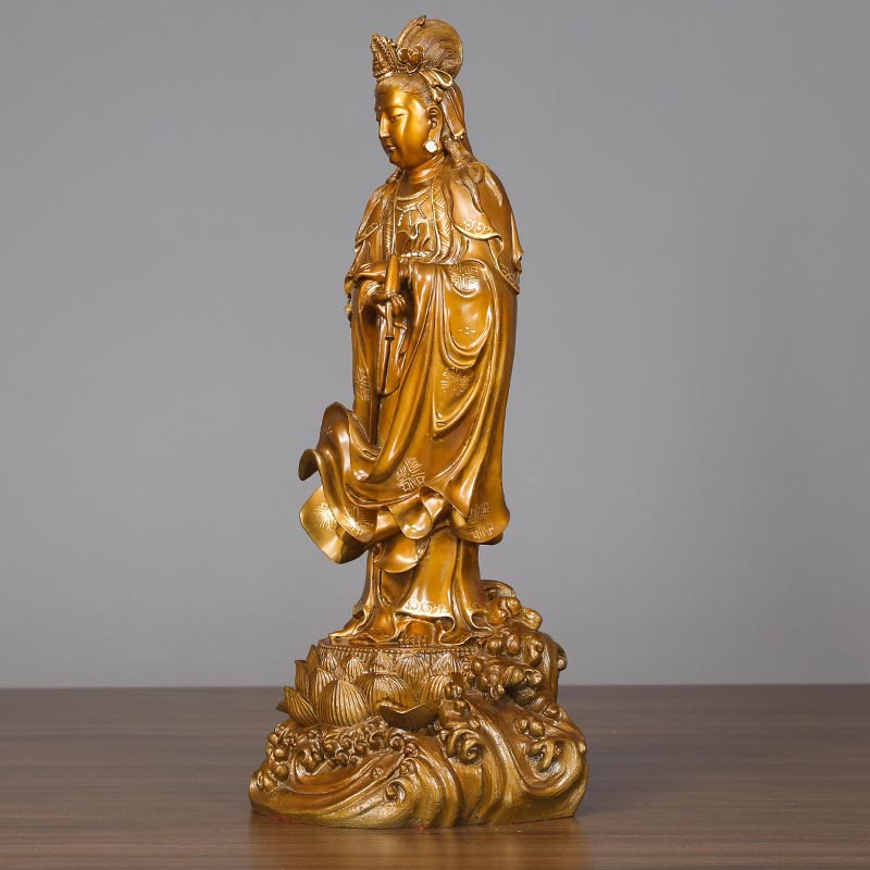 Buddha Stones Kwan Yin Avalokitesvara che tiene un vaso Statua in rame armonia in ottone Decorazione per la casa