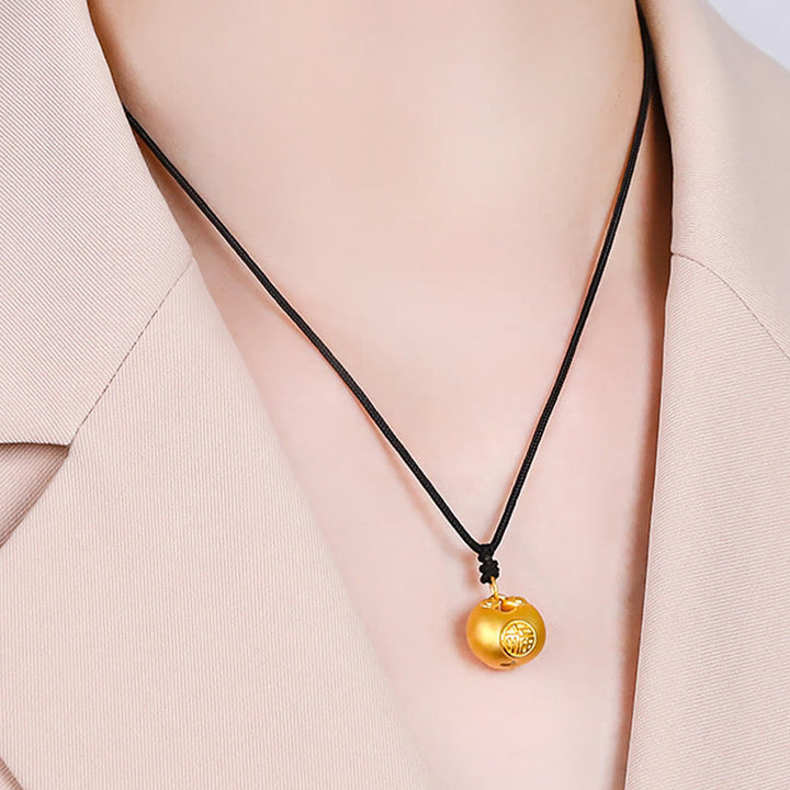 Collana con ciondolo a forma di corda con motivo a lucchetto con carattere Fu in oro 999 Buddha Stones