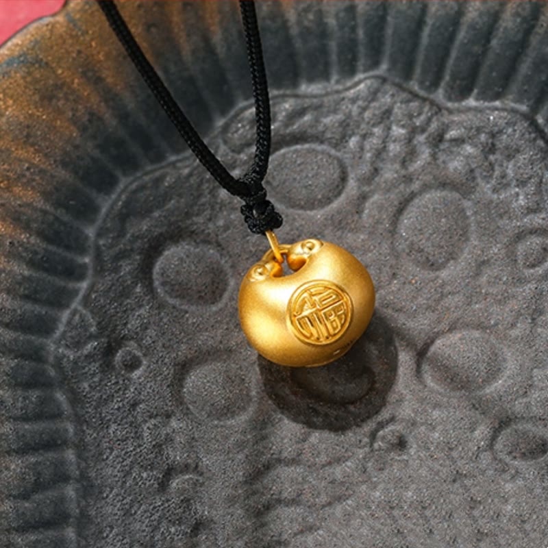 Collana con ciondolo a forma di corda con motivo a lucchetto con carattere Fu in oro 999 Buddha Stones