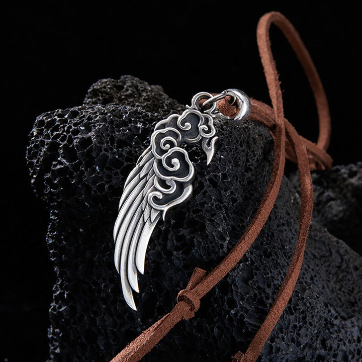 Collana con ciondolo in corda di cotone con Buddha Stones, in argento sterling 925, con nuvole di buon auspicio, in pelle di daino