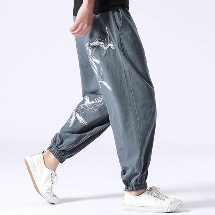 Pantaloni harem da uomo con coulisse e tasche con ricamo a gru bianca Buddha Stones - image 1