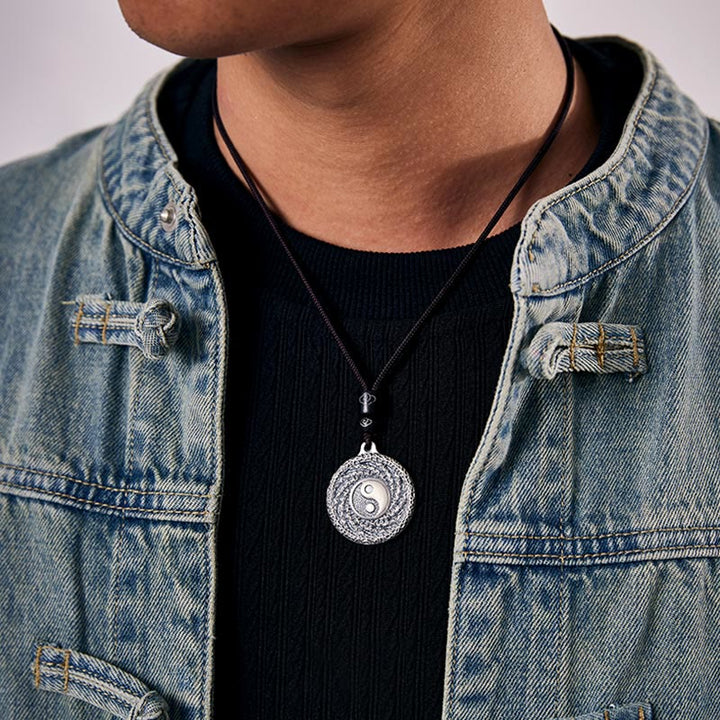 Buddha Stones 999 Sterling Silver Tai Chi Yin Yang Bagua Design Fantasmi di montagna Spendere soldi Collana pendente - image 9