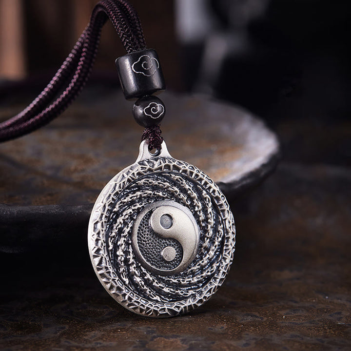 Buddha Stones 999 Sterling Silver Tai Chi Yin Yang Bagua Design Fantasmi di montagna Spendere soldi Collana pendente - Argento Sterling 999 (Moneta Spesa Fantasma di Montagna e Bagua Yin Yang) - image 0