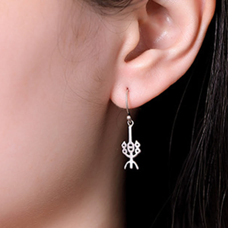 Orecchini di protezione Buddha Stones 925 Sterling Silver carattere cinese 'Ping An' 'Xi Le'