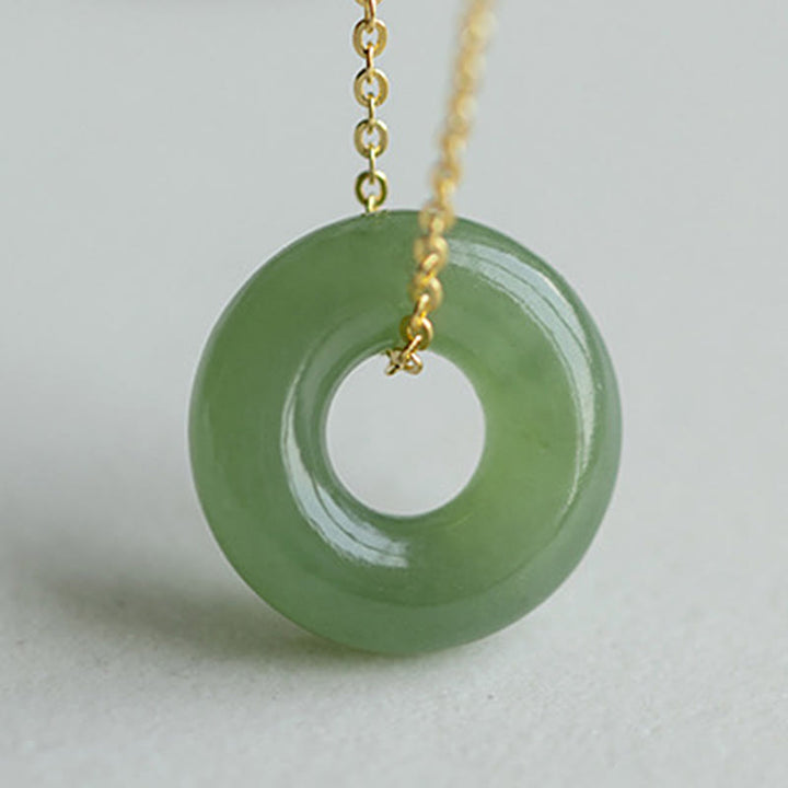 Collana con ciondolo con fibbia della pace in giada Hetian placcata in oro e argento sterling 925 Buddha Stones - image 3