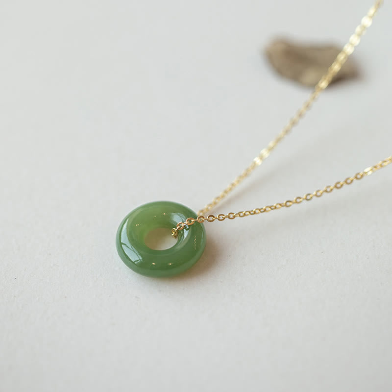 Collana con ciondolo con fibbia della pace in giada Hetian placcata in oro e argento sterling 925 Buddha Stones - image 8