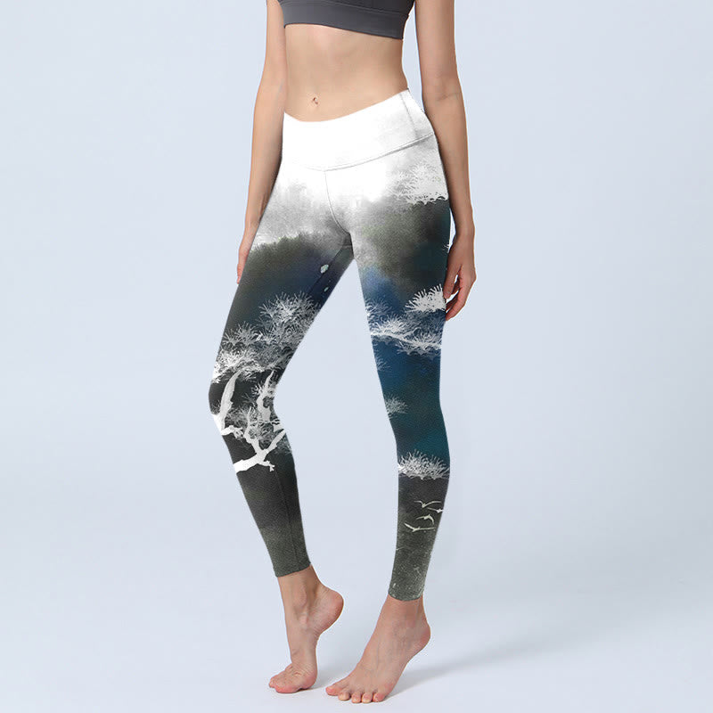 Leggings da palestra con stampa di albero di pino e pittura a inchiostro Buddha Stones, pantaloni da yoga da donna - Grigio - US18, UK/AU22, EU50 (4XL) - image 1