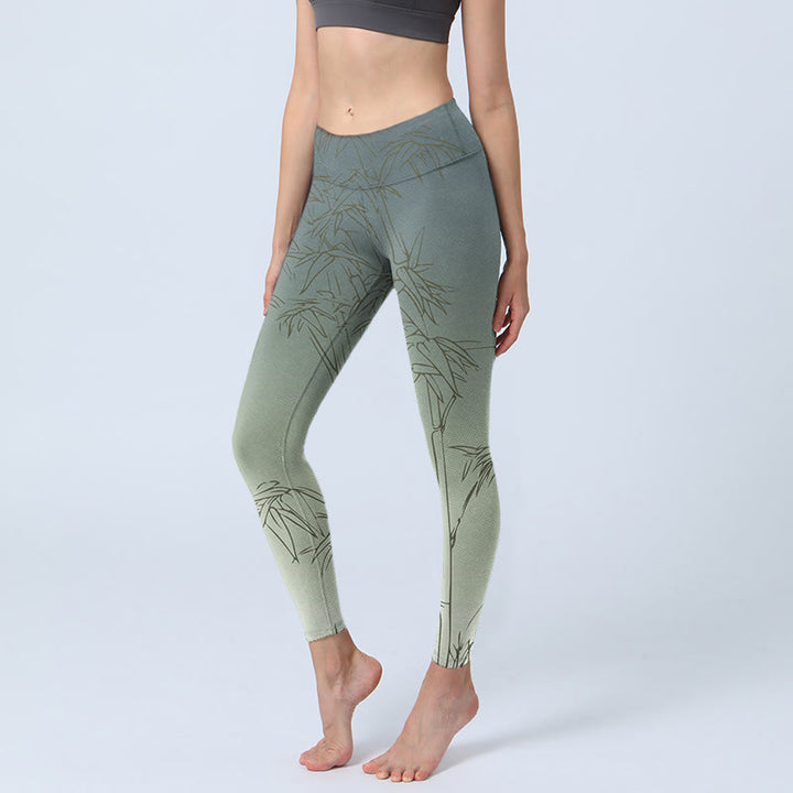 Leggings sportivi con stampa di foglie di bambù Buddha Stones, pantaloni da yoga da donna - Gainsboro - US18, UK/AU22, EU50 (4XL) - image 1
