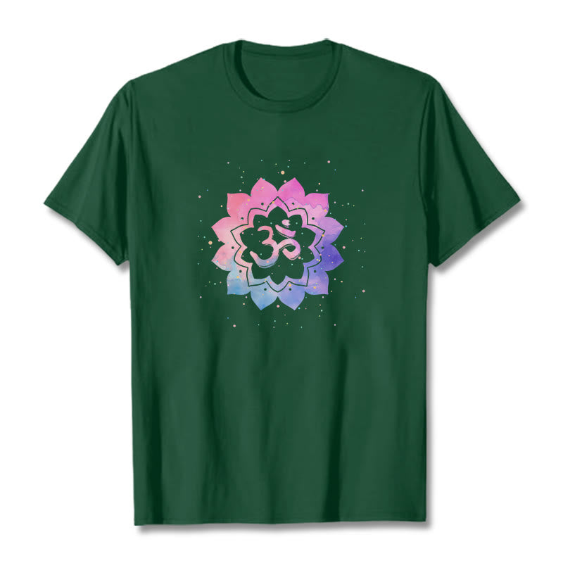 Maglietta in cotone con motivo Buddha Stones Om e Lotus colorato - Verde foresta - 2XL - image 31
