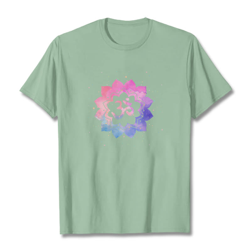 Maglietta in cotone con motivo Buddha Stones Om e Lotus colorato - Verde pallido - 2XL - image 35