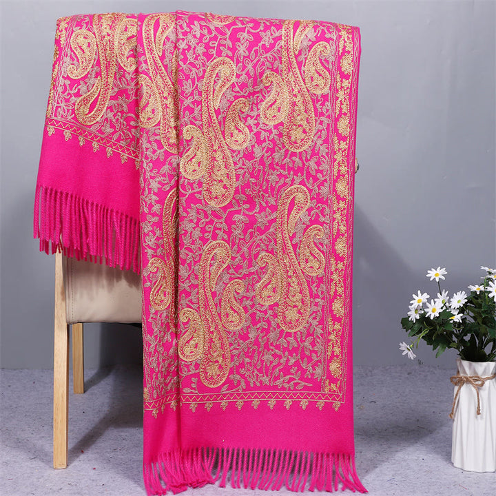 Sciarpa in tessuto di rayon con Buddha Stones , ricamo di fiori di anacardi dorati e nappa, ideale per l'inverno, perfetta per i viaggi. - Rosa intenso - 200*70cm - image 10