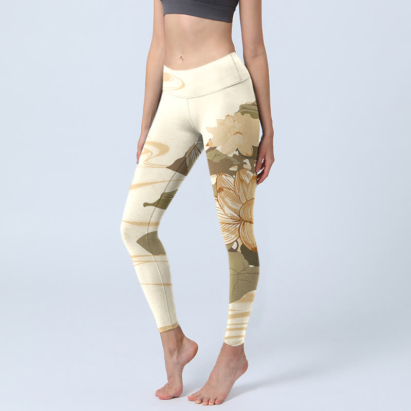 Leggings da palestra con stampa di fiori di loto beige Buddha Stones, pantaloni da yoga da donna - Beige - US18, UK/AU22, EU50 (4XL) - image 1