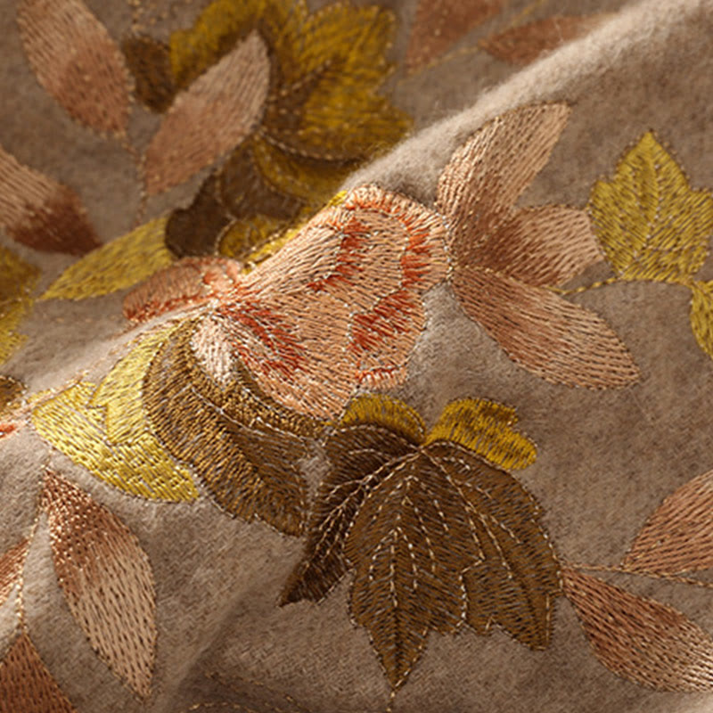 Scialle di lana con Buddha Stones, fiori bianchi e rosa, foglie dorate, ricamo con nappa, sciarpa da viaggio invernale e accogliente - image 6