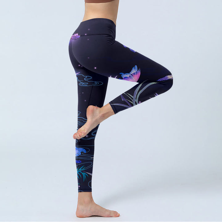 Leggings da yoga da donna con fiori blu notte e farfalle viola Buddha Stones - image 3