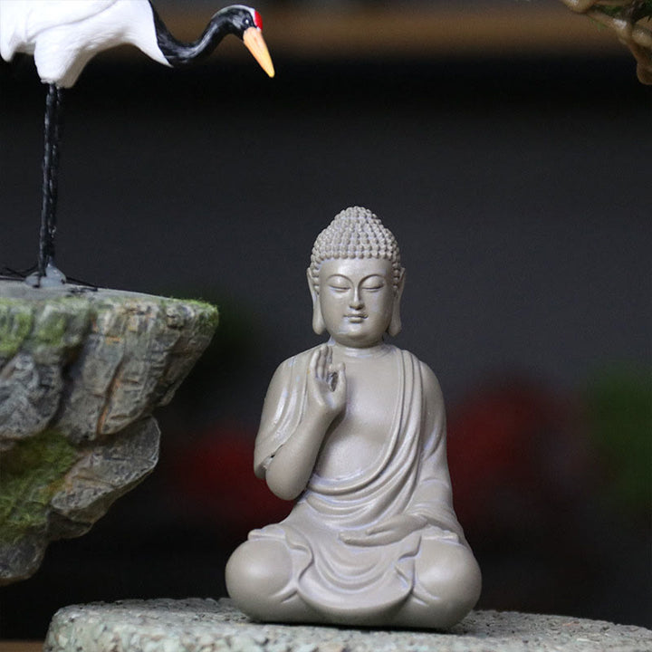Buddha Stones Piccola Meditazione Preghiera Statua del Buddha in Resina Compassione Decorazione della scrivania di casa