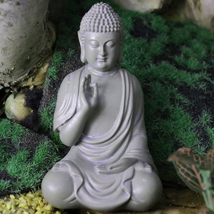 Buddha Stones Piccola Meditazione Preghiera Statua del Buddha in Resina Compassione Decorazione della scrivania di casa
