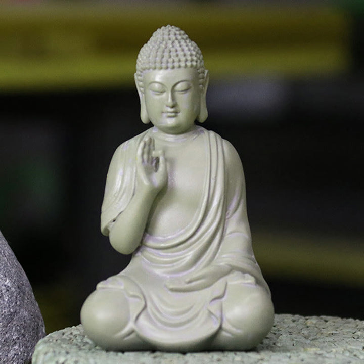 Buddha Stones Piccola Meditazione Preghiera Statua del Buddha in Resina Compassione Decorazione della scrivania di casa
