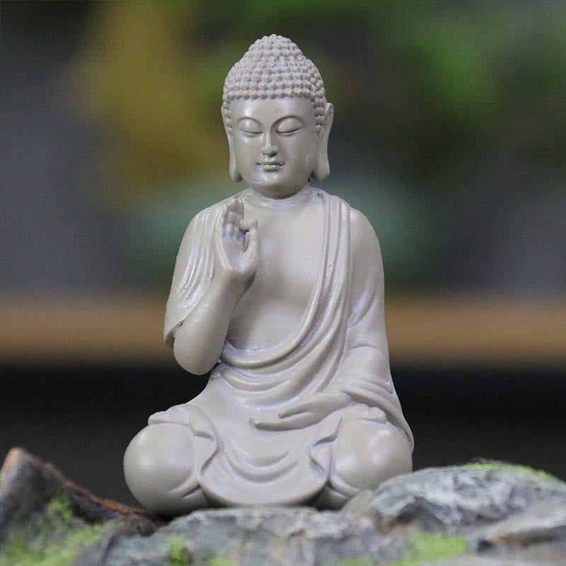 Buddha Stones Piccola Meditazione Preghiera Statua del Buddha in Resina Compassione Decorazione della scrivania di casa