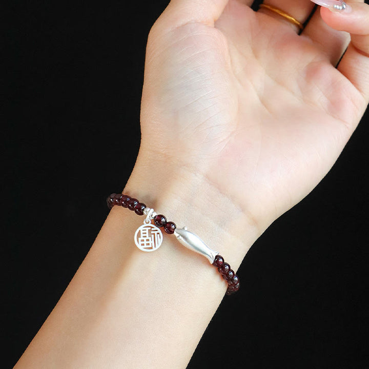 Braccialetto di purificazione Buddha Stones Garnet 925 Sterling Silver Fish Fu Character