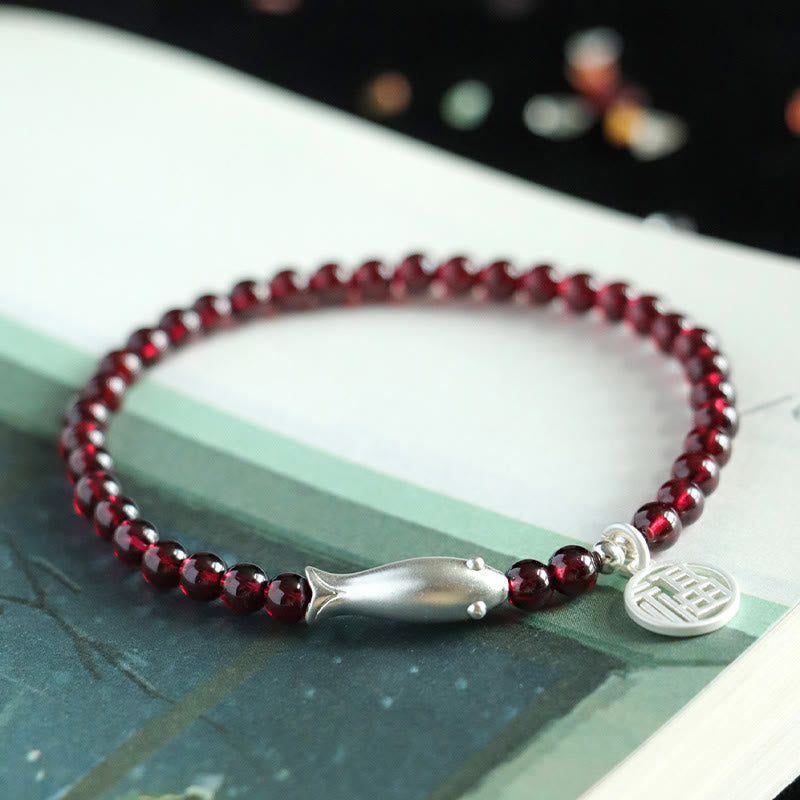 Braccialetto di purificazione Buddha Stones Garnet 925 Sterling Silver Fish Fu Character