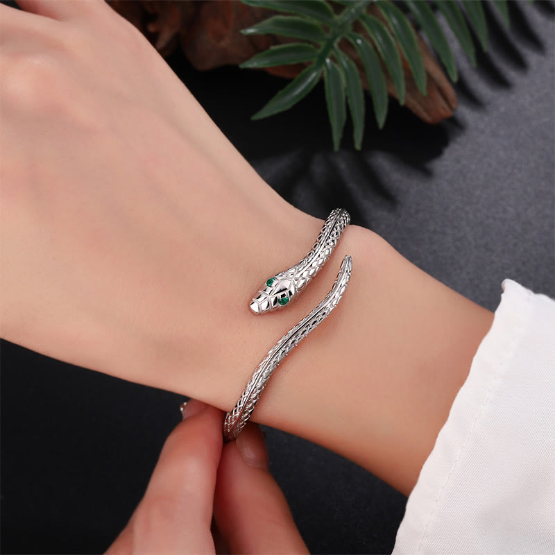 Braccialetto di benedizione dell'anno del serpente a forma di serpente in argento sterling 999 Buddha Stones