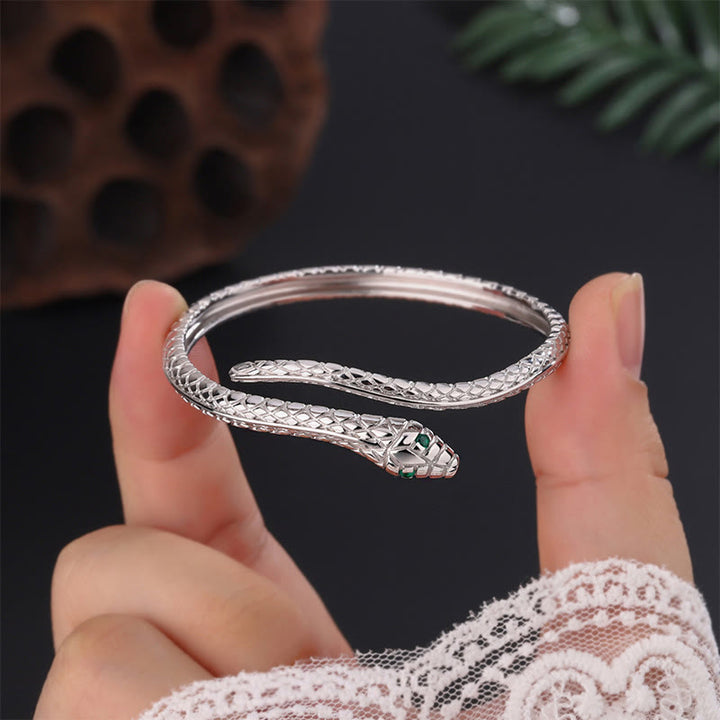 Braccialetto di benedizione dell'anno del serpente a forma di serpente in argento sterling 999 Buddha Stones