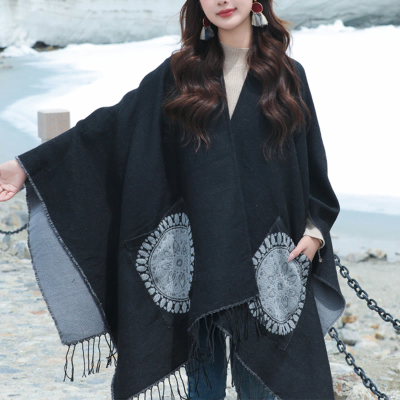Buddha Stones con nappe, scialle avvolgente con tasche, motivo geometrico rotondo mandala tibetano, autunno inverno