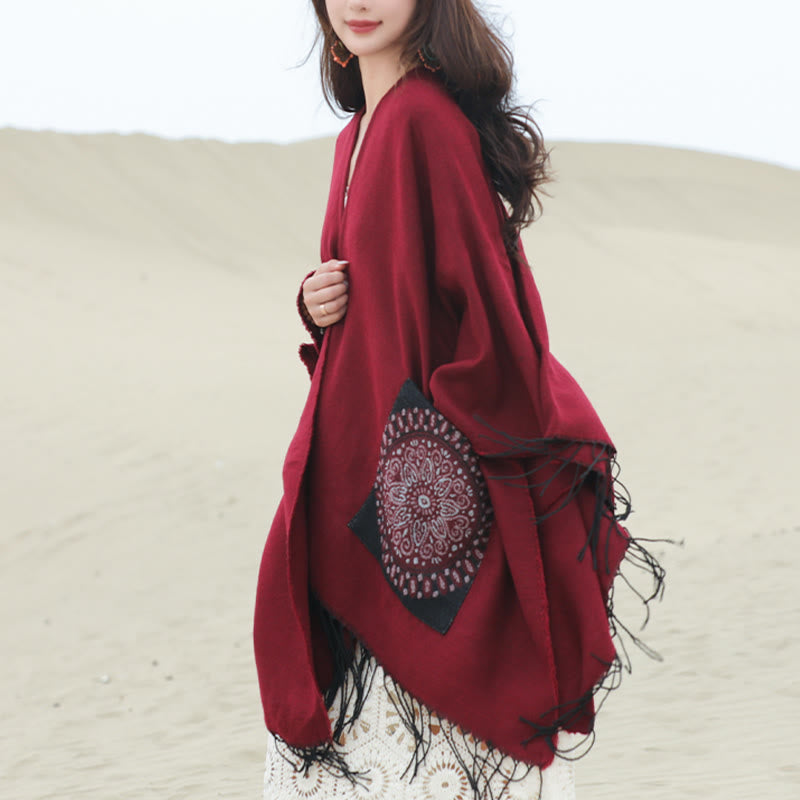 Buddha Stones con nappe, scialle avvolgente con tasche, motivo geometrico rotondo mandala tibetano, autunno inverno