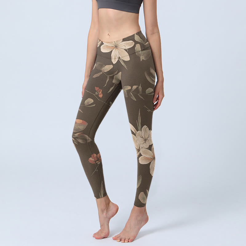 Leggings da palestra fitness con stampa di fiori bianchi viola Buddha Stones , pantaloni da yoga da donna - Cachi scuro - US18, UK/AU22, EU50 (4XL) - image 9