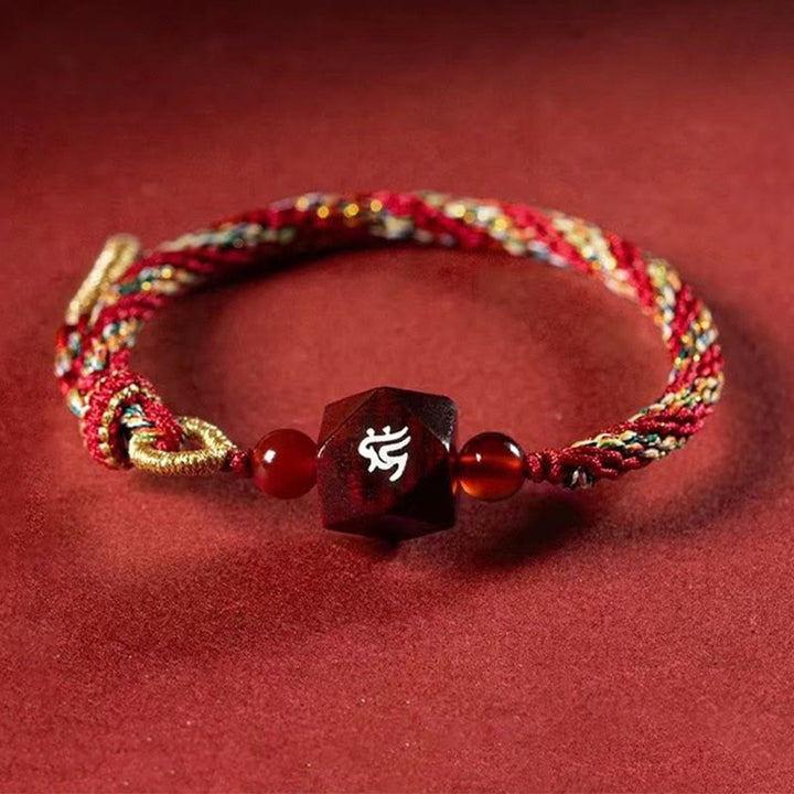 Buddha Stones Zodiaco cinese Buddha natale Piccola foglia Sandalo rosso Corda rossa Braccialetto di protezione