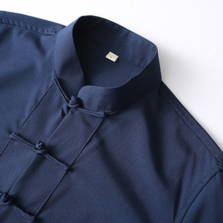 Set di 2 pezzi di abiti tradizionali da uomo con bottoni a rana, camicia a maniche lunghe e pantaloni, in Buddha Stones - image 2