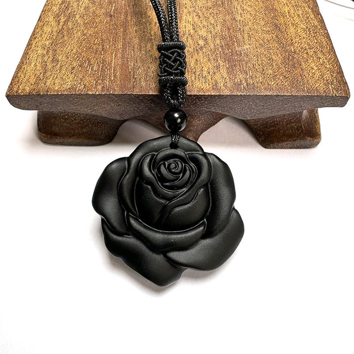 Collana con ciondolo di purificazione di rosa nera con corda di ossidiana nera Buddha Stones